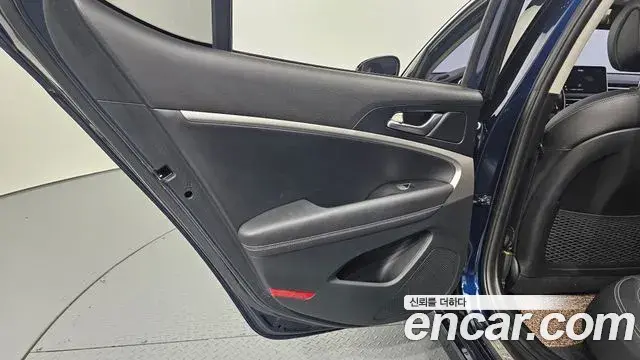 Genesis G70 2018 — Şəkil 32/32