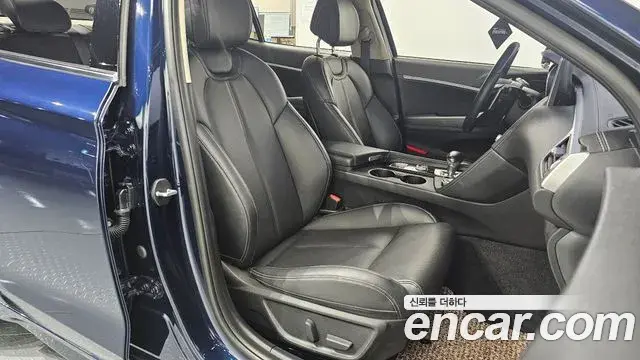 Genesis G70 2018 — Şəkil 21/32