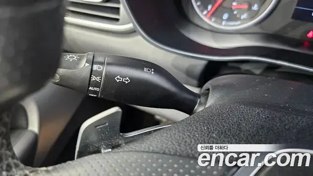 Genesis G70 2018 — Şəkil 8/32