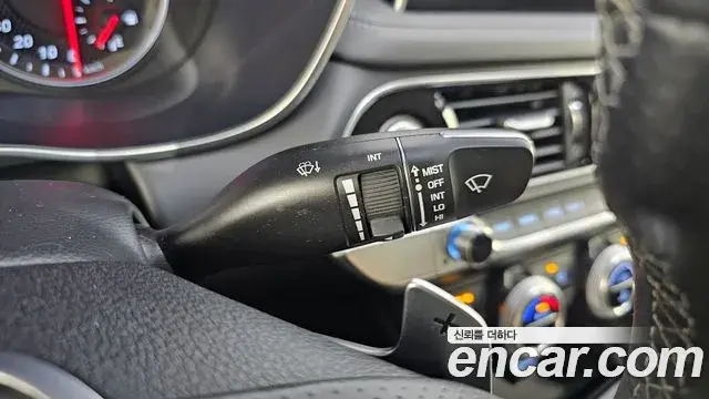 Genesis G70 2018 — Şəkil 9/32