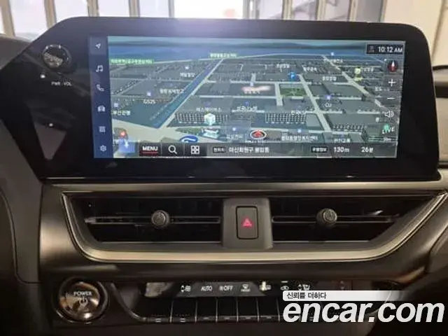 Lexus UX300h 2025 — ფოტო 9/19