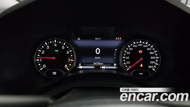 Jeep Renegade 2021 — Photo 29/30