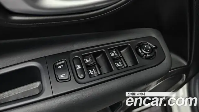 Jeep Renegade 2021 — Photo 24/30