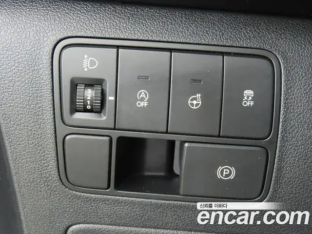 Hyundai Staria 2022 — Фото 9/20