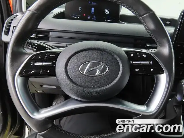 Hyundai Staria 2022 — Фото 11/20