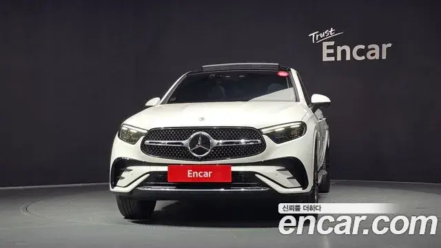 Mercedes-Benz GLC-Class 2024 — Photo 3/20