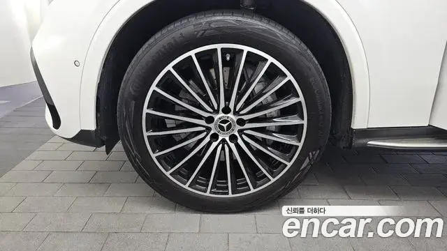 Mercedes-Benz GLC-Class 2024 — Photo 5/20