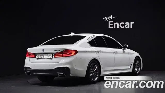 BMW 5 Series 2019 — Фото 2/20