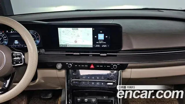 Kia Carnival 2023 — Фото 13/20