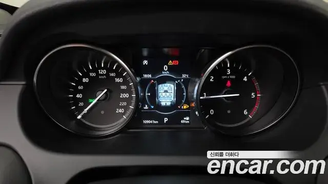 Land Rover Discovery Sport 2019 — ფოტო 19/20