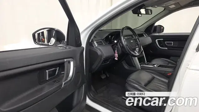 Land Rover Discovery Sport 2019 — ფოტო 10/20