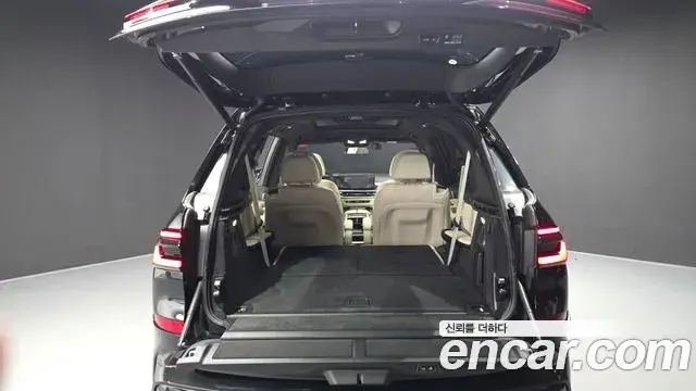 BMW X7 2025 — Фото 20/20