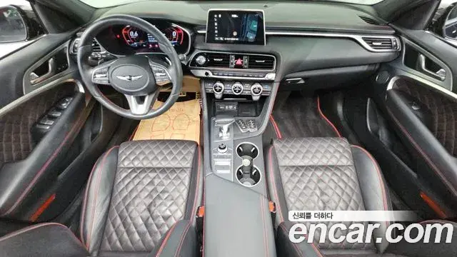 Genesis G70 2019 — Photo 24/35