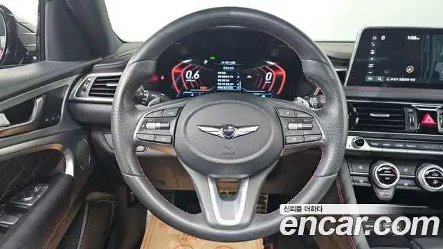 Genesis G70 2019 — Photo 7/35
