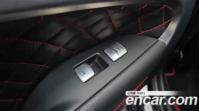 Genesis G70 2019 — Photo 5/35