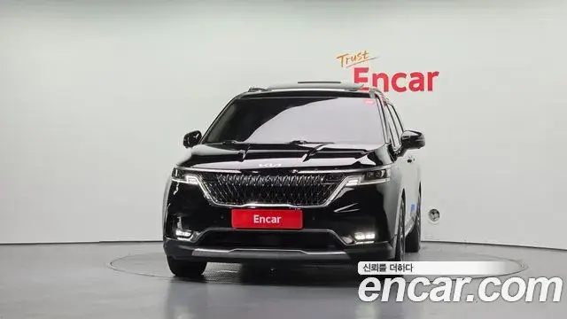 Kia Carnival 2023 — Фото 3/20