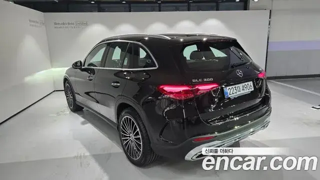 Mercedes-Benz GLC-Class 2025 — Фото 2/20