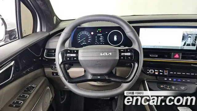 Kia Carnival 2025 — ფოტო 31/39