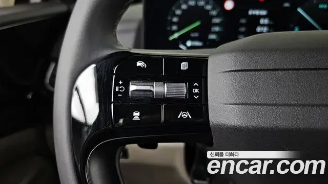 Kia Carnival 2025 — ფოტო 10/39