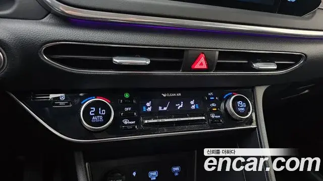 Hyundai Sonata 2021 — Фото 18/20