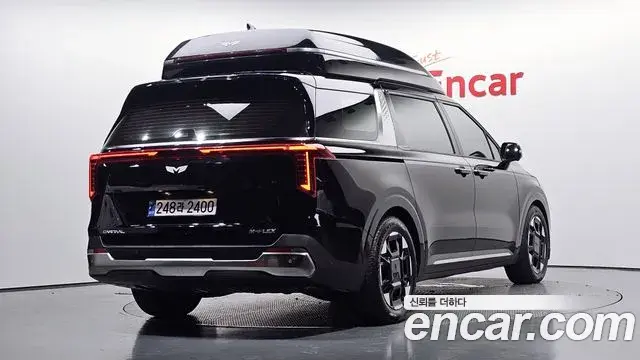 Kia Carnival 2025 — Şəkil 2/31