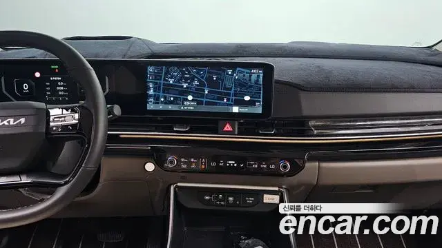Kia Carnival 2025 — Şəkil 18/31