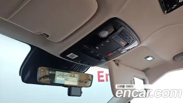 Kia Carnival 2025 — Şəkil 5/31