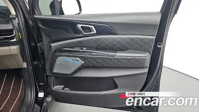 Kia Carnival 2025 — Şəkil 9/31
