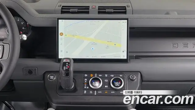Land Rover Defender 2025 — Фото 14/20