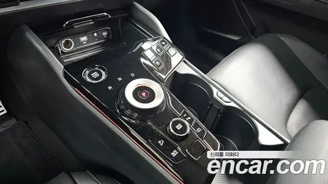 Kia Sportage 2023 — Фото 9/20
