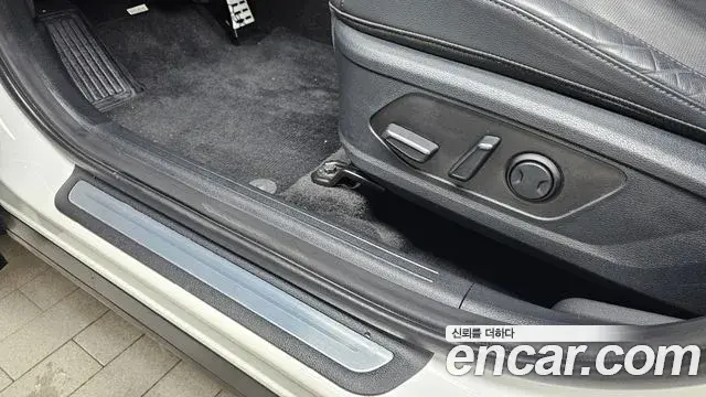 Kia Sportage 2023 — Şəkil 26/32