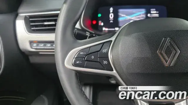 Renault Samsung Arkana 2025 — Фото 17/20
