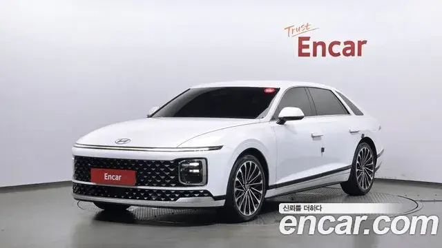 Hyundai Grandeur 2023 — Фото 1/20