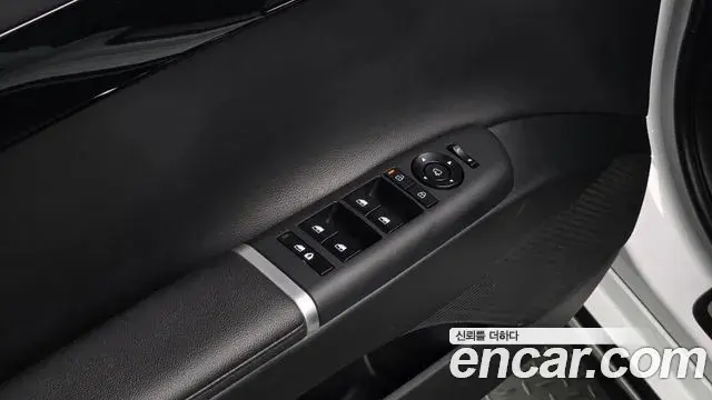 Hyundai Grandeur 2023 — Фото 16/20