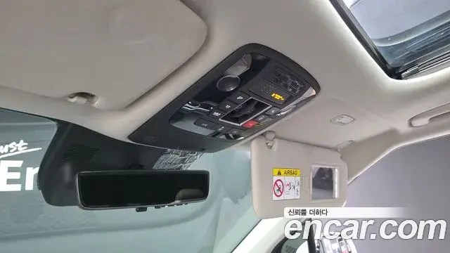 Kia Carnival 2024 — ფოტო 4/41