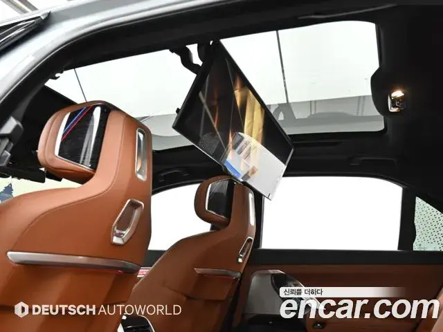 BMW 7 Series 2025 — Photo 19/20