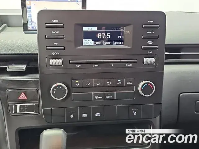 Hyundai Staria 2022 — Şəkil 9/20