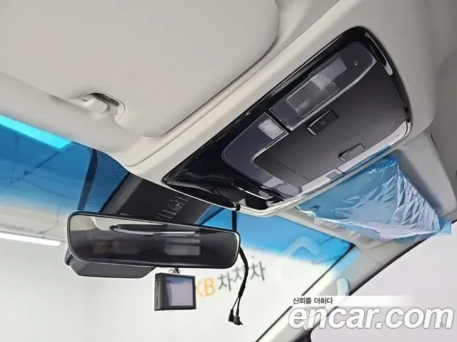 Hyundai Staria 2022 — Şəkil 13/20