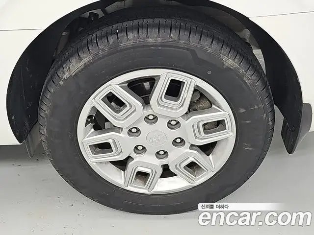 Hyundai Staria 2022 — Şəkil 19/20