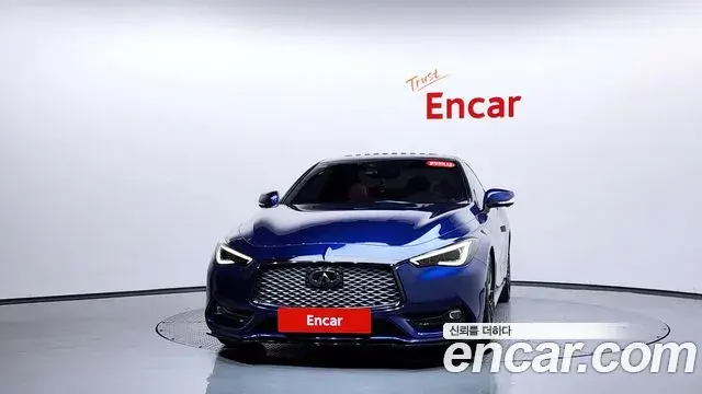 Infiniti Q60 2018 — Photo 3/20