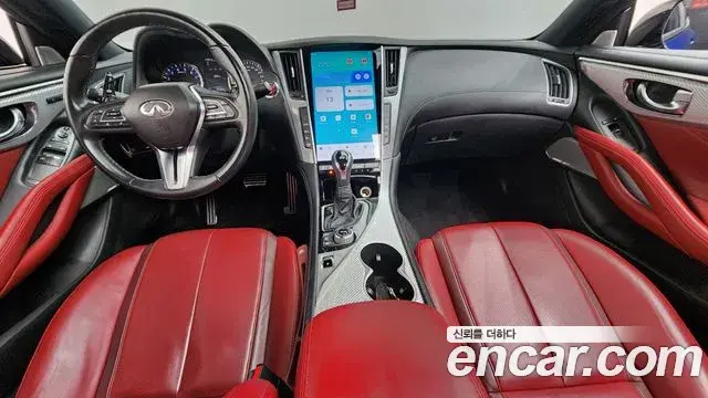 Infiniti Q60 2018 — Photo 7/20