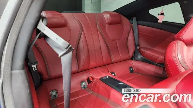 Infiniti Q60 2018 — Photo 11/20