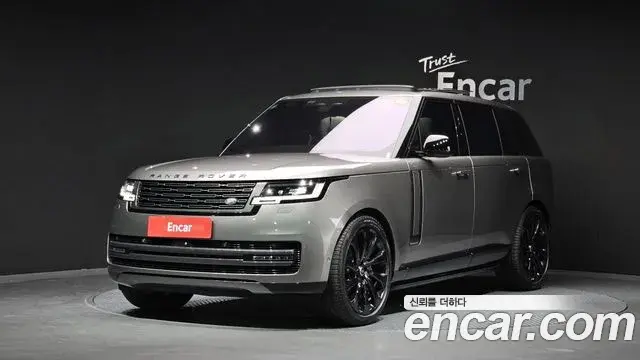 Land Rover Range Rover 2023 — Фото 1/20