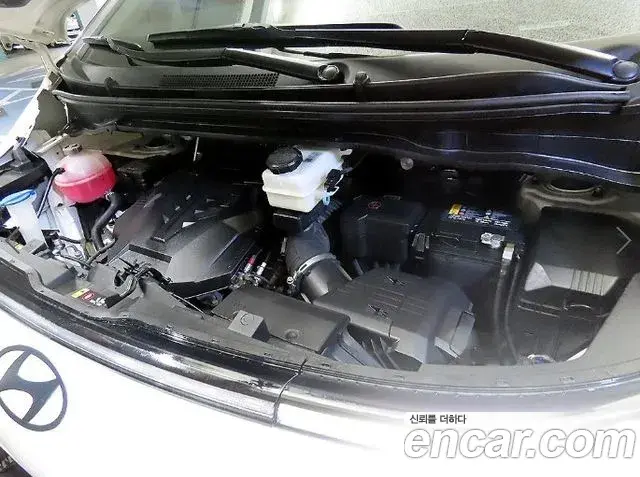 Hyundai Staria 2024 — Фото 19/20