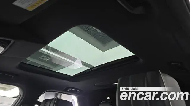 Land Rover Discovery 5 2019 — Photo 16/20