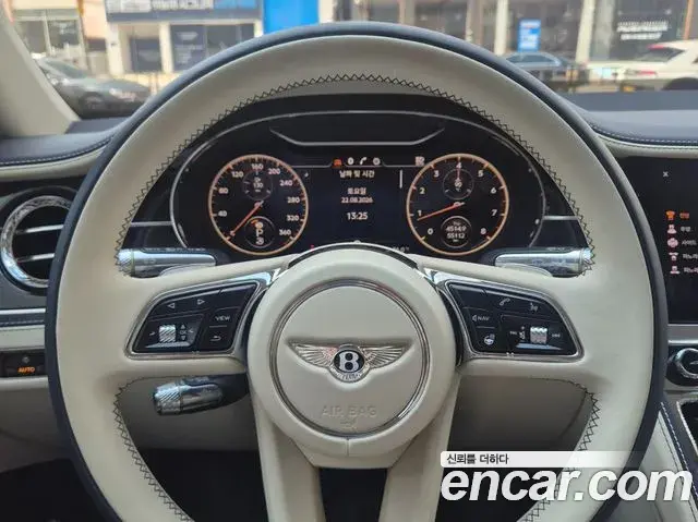 Bentley Flying Spur 2023 — Photo 2/20