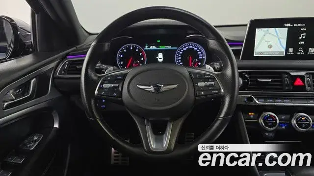 Genesis G70 2018 — Photo 17/20