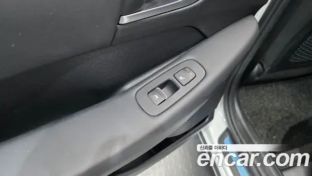 Hyundai Sonata 2019 — Фото 19/20