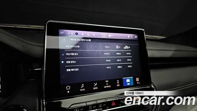 Jeep Compass 2022 — Фото 17/20