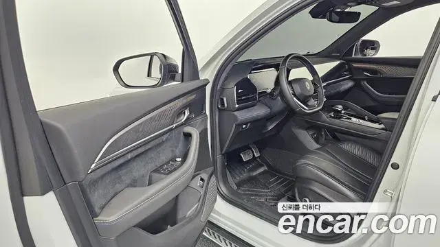 Renault Samsung Grand Koleos 2025 — Şəkil 30/30